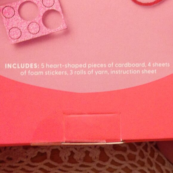 Art Kit, Mondo Llama from Target, new for ages 6+ - Picture 7 of 7